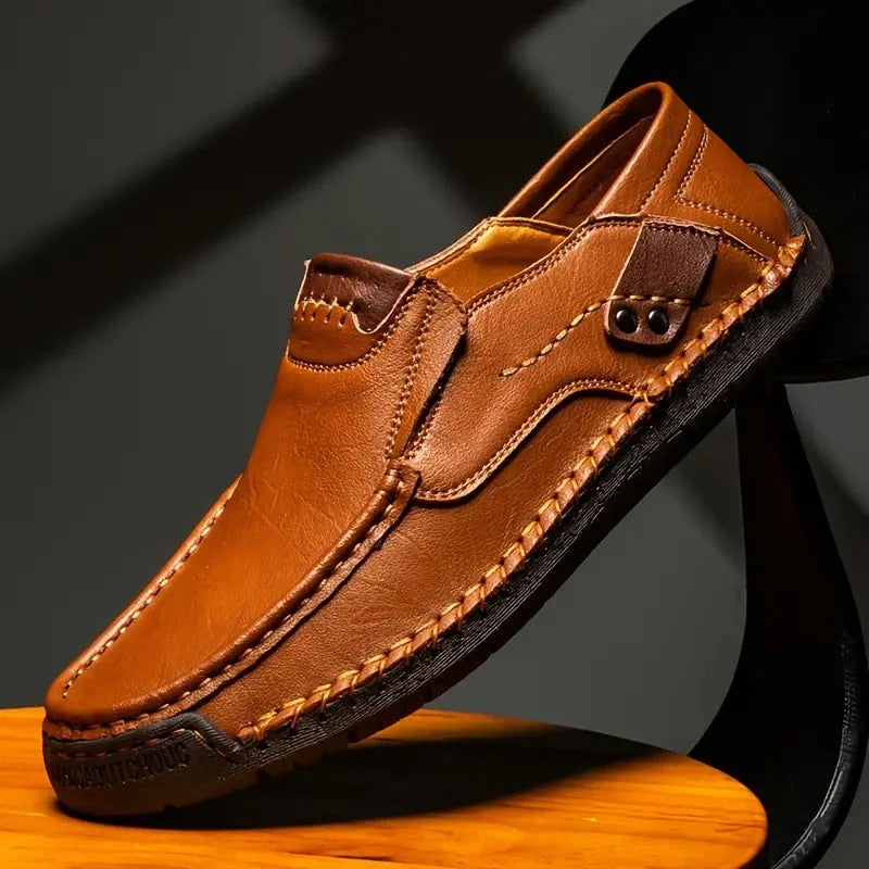 Piel de becerro transpirable. Zapatos de piel clásicos y cómodos para hombre